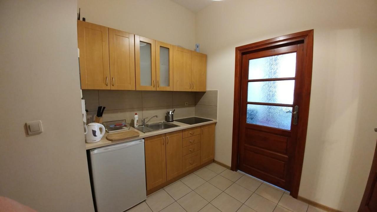 Apartament Optimum Lägenhet Krasków Exteriör bild